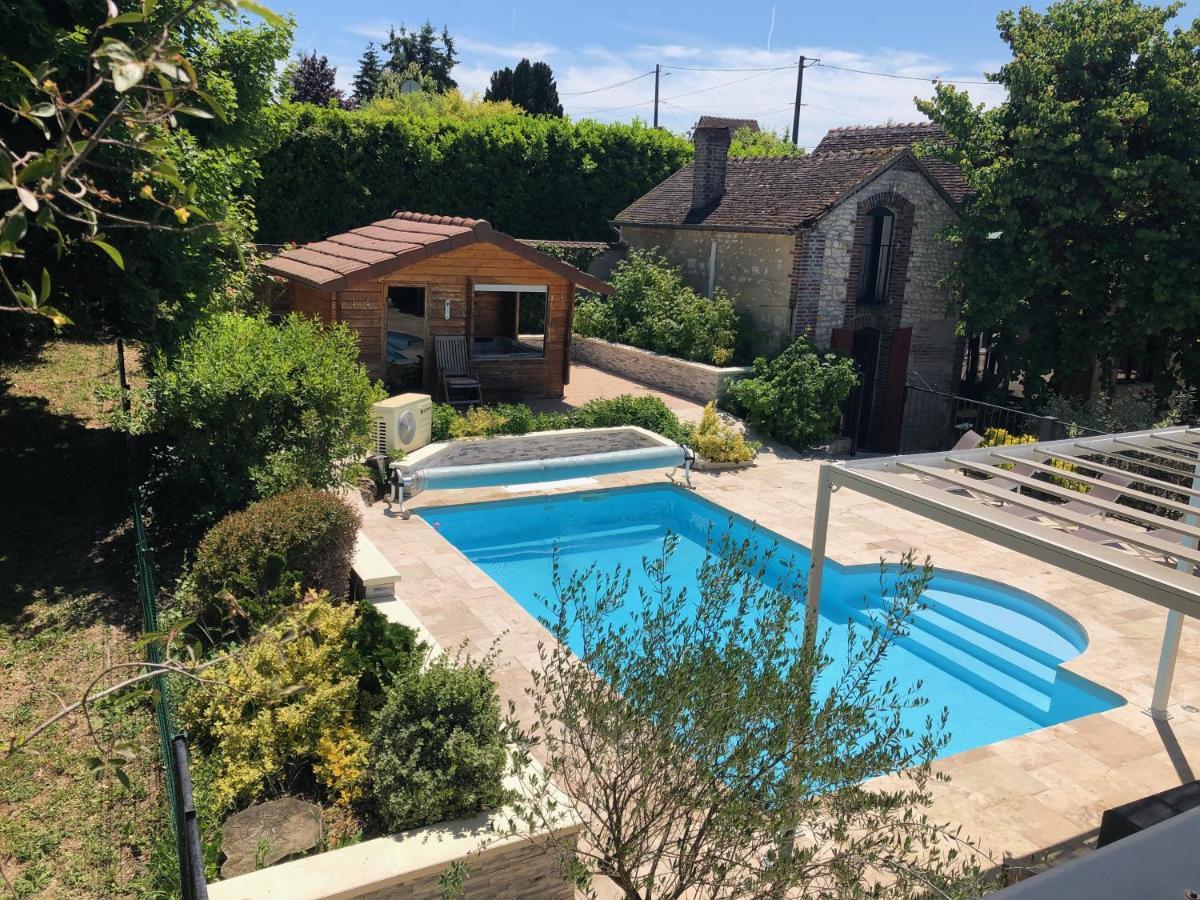 Bed and Breakfast Le Rouge & Blanc Saint-Maurice-le-Vieil Esterno foto