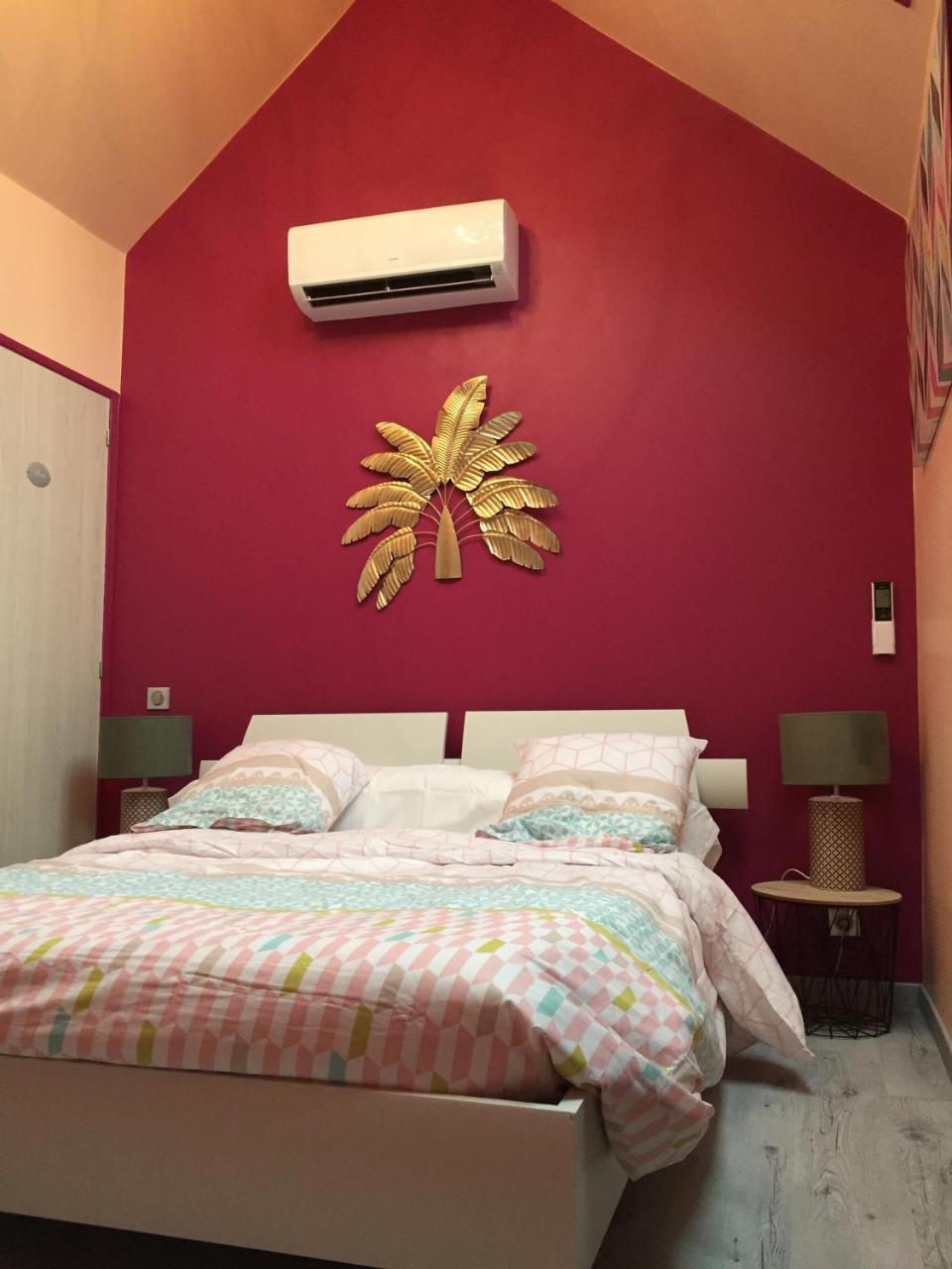 Bed and Breakfast Le Rouge & Blanc Saint-Maurice-le-Vieil Esterno foto